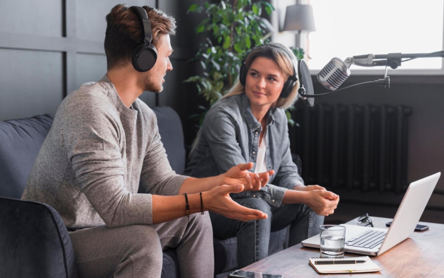 Interaktive Lernsituation mit praktischen Finanzübungen